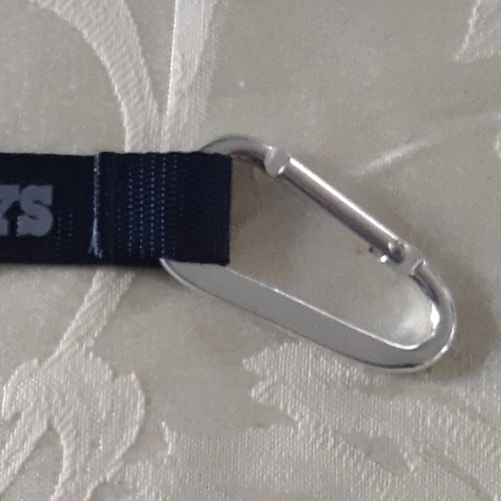 Dallas Cowboys Carabiner Lanyard Car Key Ring NWT - Picture 4 of 8